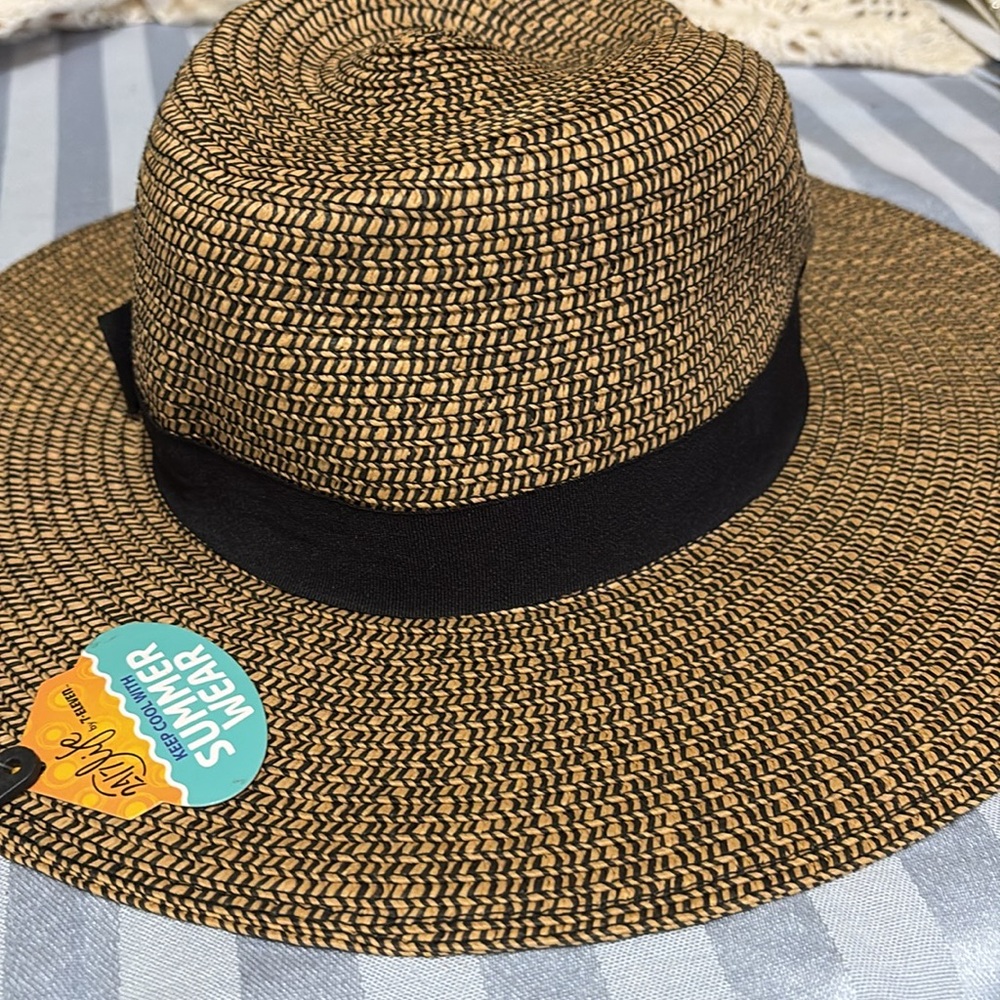Pugs Woven Straw Sun Hat with Black Band - Picture 9 of 9